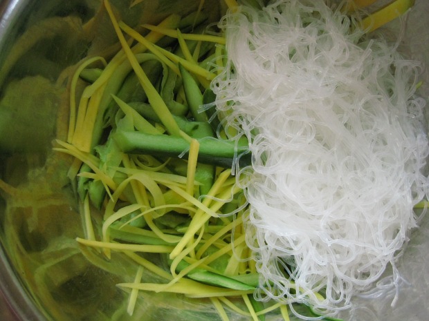 Julienned green mango, cucumber and clear vermicelli